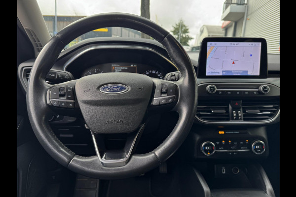 Ford Focus 1.0 EcoBoost Titanium X - Automaat I Navigatie I Airco I Sport pakket I LED I PDC I Dealer onderhouden
