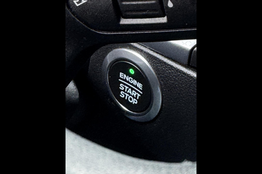 Ford Focus 1.0 EcoBoost Titanium X - Automaat I Navigatie I Airco I Sport pakket I LED I PDC I Dealer onderhouden