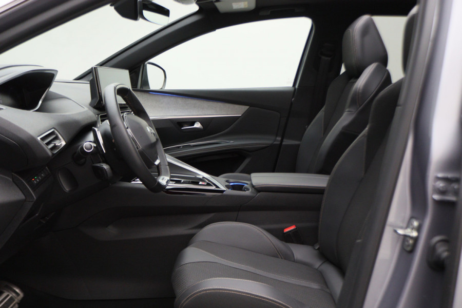 Peugeot 3008 1.6 HYbrid 225 GT Panoramadak, ACC, Camera, Apple Carplay, Sfeerverlichting, LED, DAB, 18''