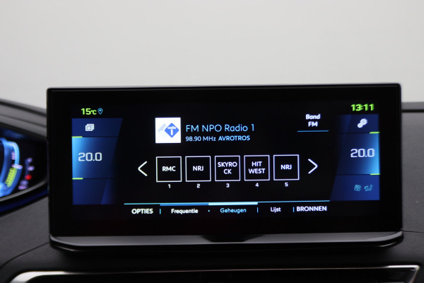 Peugeot 3008 1.6 HYbrid 225 GT Panoramadak, ACC, Camera, Apple Carplay, Sfeerverlichting, LED, DAB, 18''