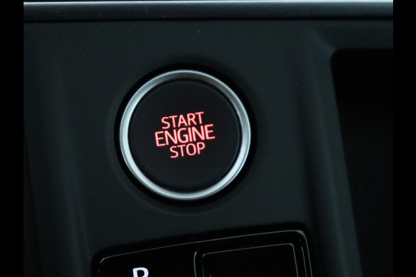 Seat Leon 1.5 eTSI FR Intense | Stoelverwarming | Adaptive cruise | Camera | Carplay | Navigatie | Full LED | Keyless | Stuurverwarming | Climate control