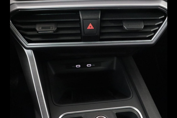 Seat Leon 1.5 eTSI FR Intense | Stoelverwarming | Adaptive cruise | Camera | Carplay | Navigatie | Full LED | Keyless | Stuurverwarming | Climate control