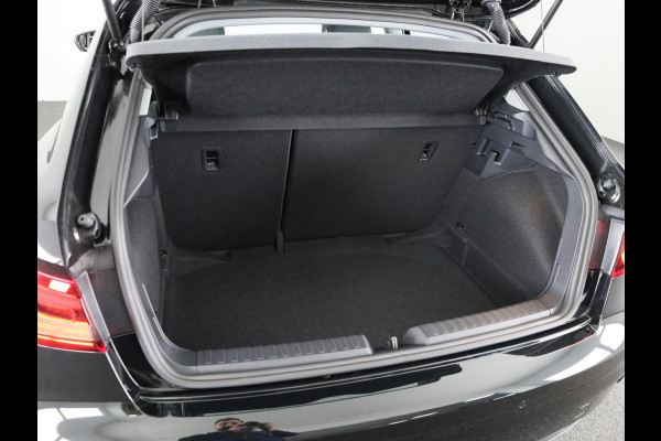 Audi A1 Sportback Advanced edition 25 TFSI 95 pk | Parkeerhulp plus | Automatische airco | Apple carplay | Dak in contrast kleur |