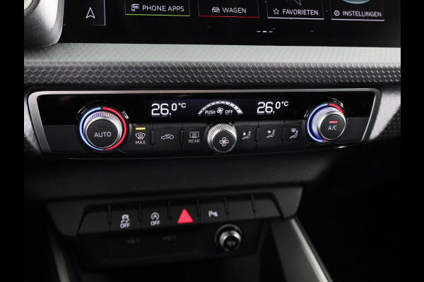 Audi A1 Sportback Advanced edition 25 TFSI 95 pk | Parkeerhulp plus | Automatische airco | Apple carplay | Dak in contrast kleur |