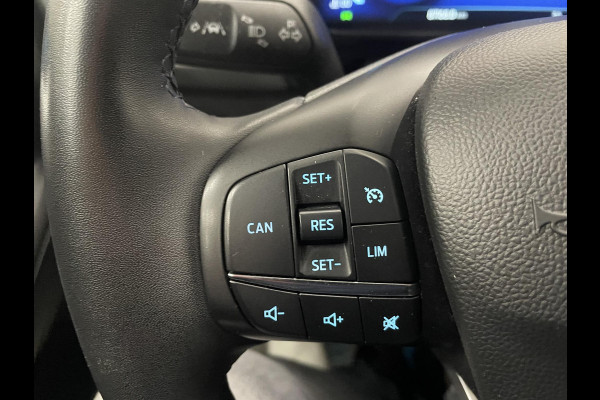 Ford FOCUS Wagon 1.0 EcoBoost Hybrid Titanium Rijklaar incl 12 mnd BOVAG garantie! Airco ECC Navi Carplay PDC VA+ Camera Full LED DAB+ Lichtmetalen velgen