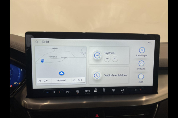 Ford FOCUS Wagon 1.0 EcoBoost Hybrid Titanium Rijklaar incl 12 mnd BOVAG garantie! Airco ECC Navi Carplay PDC VA+ Camera Full LED DAB+ Lichtmetalen velgen