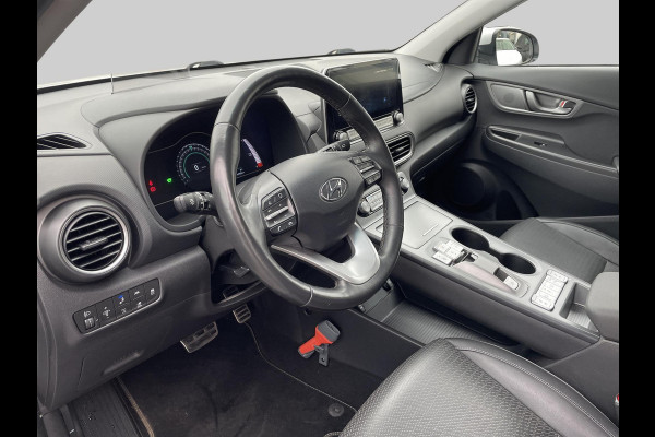 Hyundai Kona EV Premium 64 kWh 3-fase | Navigatie