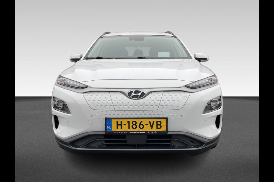 Hyundai Kona EV Premium 64 kWh 3-fase | Navigatie
