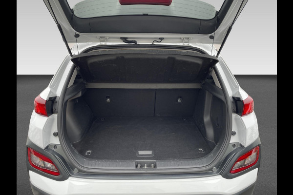 Hyundai Kona EV Premium 64 kWh 3-fase | Navigatie