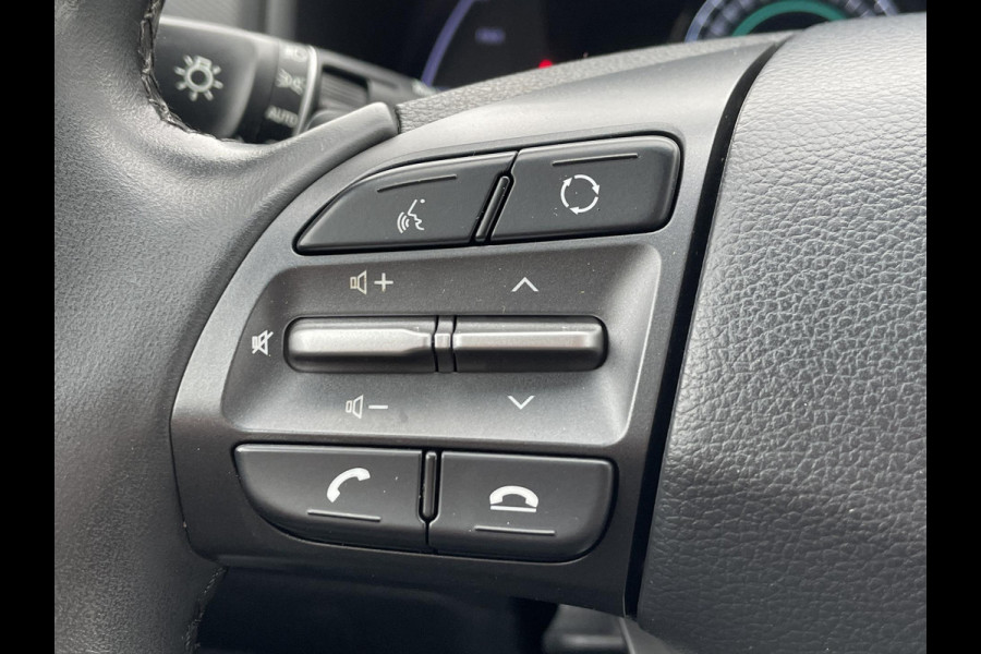 Hyundai Kona EV Premium 64 kWh 3-fase | Navigatie