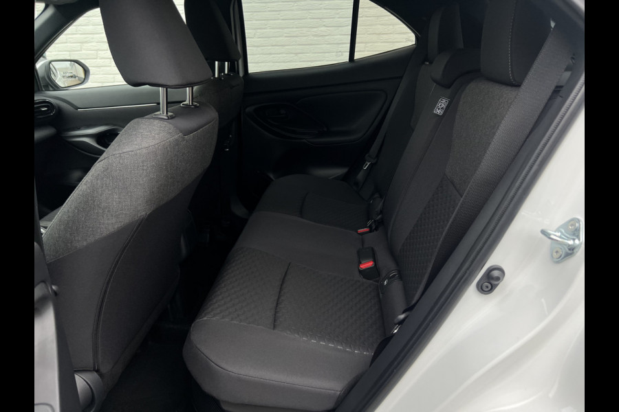 Toyota Yaris Cross 1.5 Hybrid 130 Dynamic | Winter Pack | LED | Camera | ACC | Facelift!