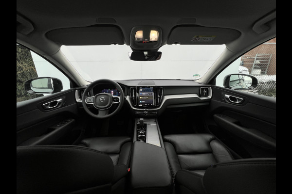 Volvo XC60 B4 Plus Dark | Trekhaak | Navi | Camera | Memory