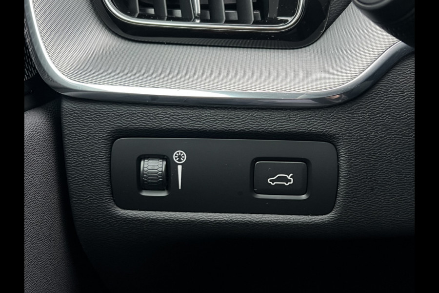 Volvo XC60 2.0 B4 R-Design | Pano | 360 Camera | Memory | Harman Kardon