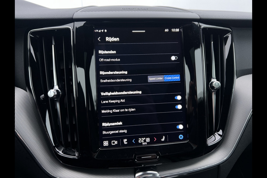 Volvo XC60 2.0 B4 R-Design | Pano | 360 Camera | Memory | Harman Kardon