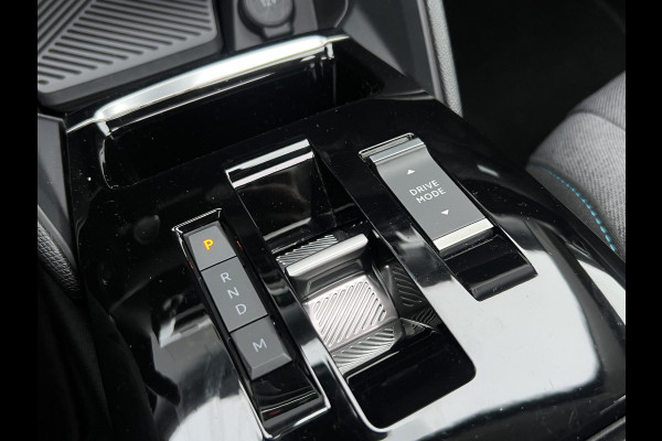 Citroën C4 1.2 Puretech Shine | Pano | Carplay | LED | Camera | HUD