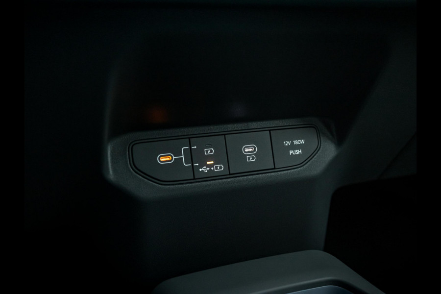 Kia EV3 Air 58.3 kWh | Uit voorraad leverbaar | 17% Bijtelling | Navi | 17" | Adapt. Cruise | Clima | PDC | Dakrails |