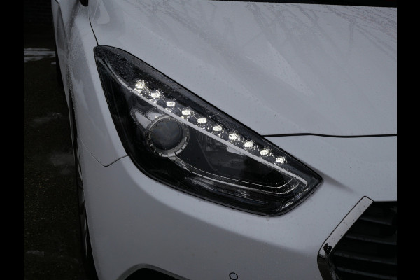 Hyundai i40 Wagon 1.6 GDI FINAL EDITION | CARPLAY | CAMERA | CRUISE | ALL-SEASON | 1e EIGENAAR!!