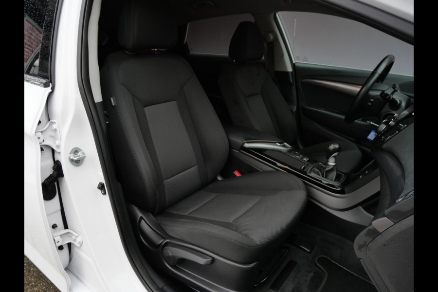 Hyundai i40 Wagon 1.6 GDI FINAL EDITION | CARPLAY | CAMERA | CRUISE | ALL-SEASON | 1e EIGENAAR!!