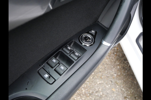 Hyundai i40 Wagon 1.6 GDI FINAL EDITION | CARPLAY | CAMERA | CRUISE | ALL-SEASON | 1e EIGENAAR!!