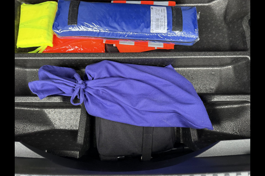 Renault Austral 1.3 mild hybrid 160 X-Tronic techno | Trekhaak | ACC | LED | 360* Camera | Keyless | 18 inch