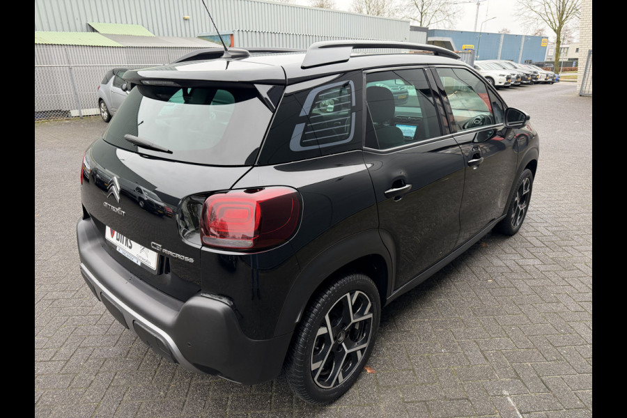 Citroën C3 Aircross 130pk Shine (Camera - Leder - 17"incl 4S - Automatische Airco - Grip Controle - LED - Parkeersensoren - Navigatie)