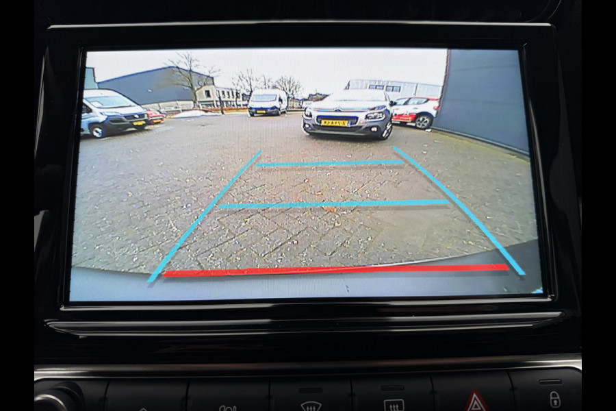 Citroën C3 Aircross 130pk Shine (Camera - Leder - 17"incl 4S - Automatische Airco - Grip Controle - LED - Parkeersensoren - Navigatie)