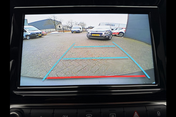 Citroën C3 Aircross 130pk Shine (Camera - Leder - 17"incl 4S - Automatische Airco - Grip Controle - LED - Parkeersensoren - Navigatie)