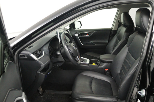 Toyota RAV4 2.5 Hybrid Active (TREKHAAK, STUUR/STOEL VERWARMING, CAMERA, ELEKTR STOELEN, CRUISE CONTROL, PARKEERSENSOREN)