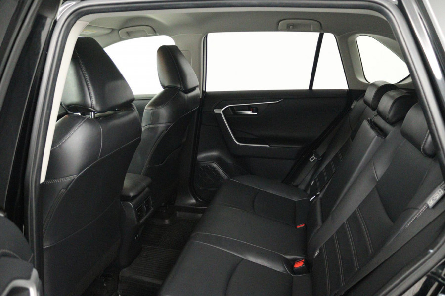 Toyota RAV4 2.5 Hybrid Active (TREKHAAK, STUUR/STOEL VERWARMING, CAMERA, ELEKTR STOELEN, CRUISE CONTROL, PARKEERSENSOREN)