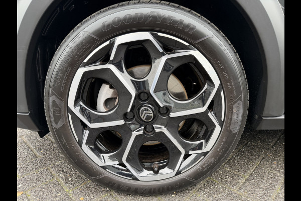 Citroën C3 100pk Max (Camera - Automatische Airco - Navigatie - Apple Carplay - 17" - LED - Parkeersensoren)