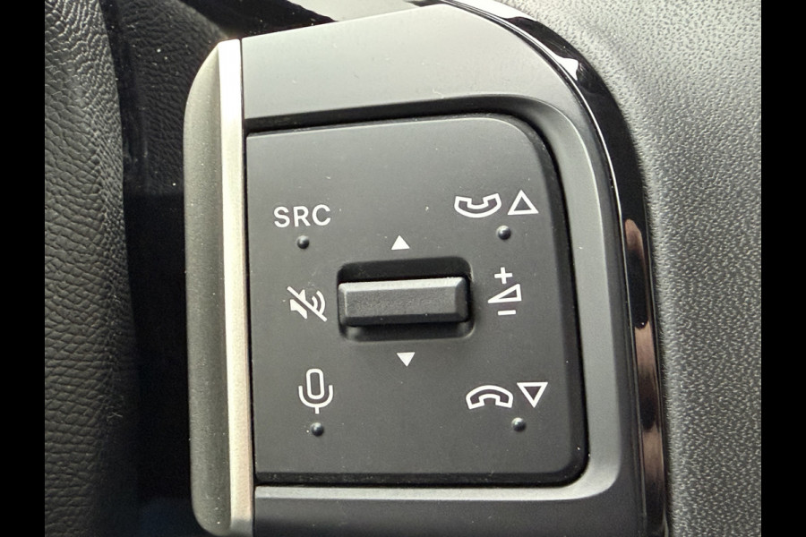 Citroën C3 100pk Max (Camera - Automatische Airco - Navigatie - Apple Carplay - 17" - LED - Parkeersensoren)