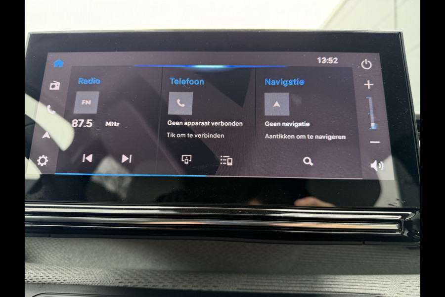 Citroën C3 100pk Max (Camera - Automatische Airco - Navigatie - Apple Carplay - 17" - LED - Parkeersensoren)