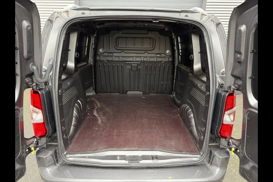 Opel Combo 1.5D L1H1 Edition | Navigatie | Camera | Standkachel | Trekhaak | Lichtmetalen Velgen |