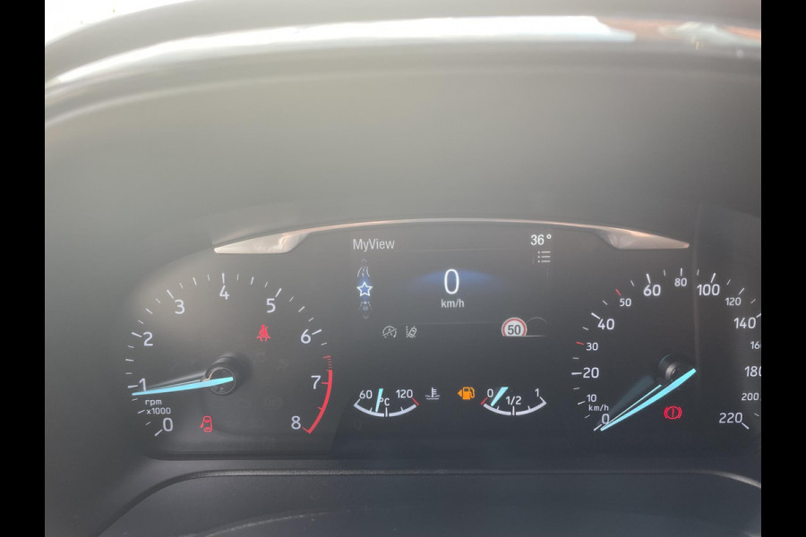 Ford Puma 1.0 EcoBoost 125pk MHEV Titanium | Navigatie | Apple Carplay/Android Auto | Parkeersensor achter | Cruise Control | Winter Pack | Comfort Pack | Getinte ramen | Trekhaak