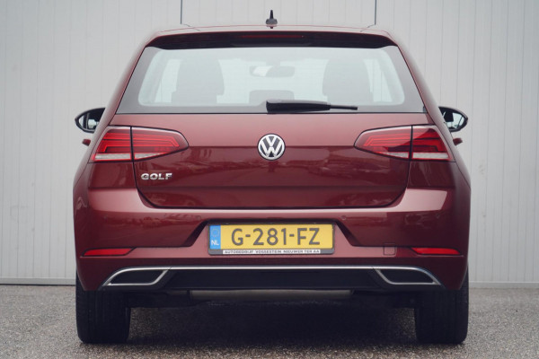 Volkswagen Golf 1.5 TSI Highline / NL-Auto / 47dkm NAP / LED / Navi / Adaptieve Cruise / Camera / Automaat