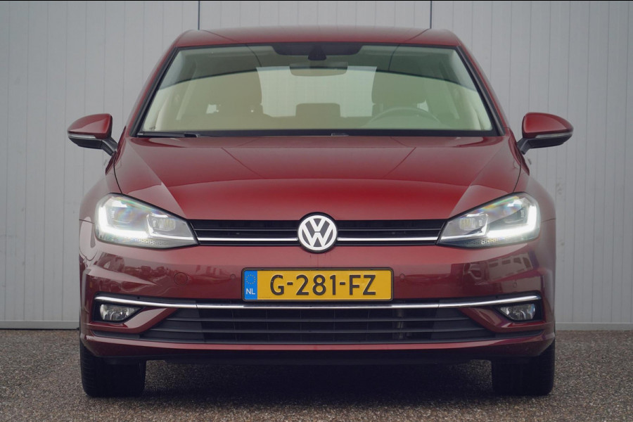 Volkswagen Golf 1.5 TSI Highline / NL-Auto / 47dkm NAP / LED / Navi / Adaptieve Cruise / Camera / Automaat