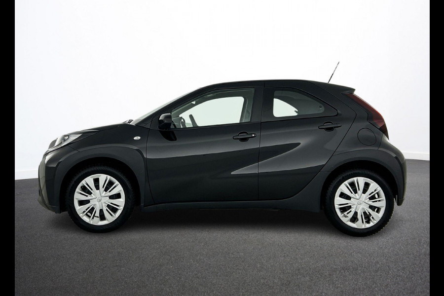 Toyota Aygo X 1.0 VVT-i MT Play Navigatie Apple Carplay/Android Auto Camera Adaptive Cruise Control Airco