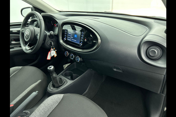 Toyota Aygo X 1.0 VVT-i MT Play Navigatie Apple Carplay/Android Auto Camera Adaptive Cruise Control Airco