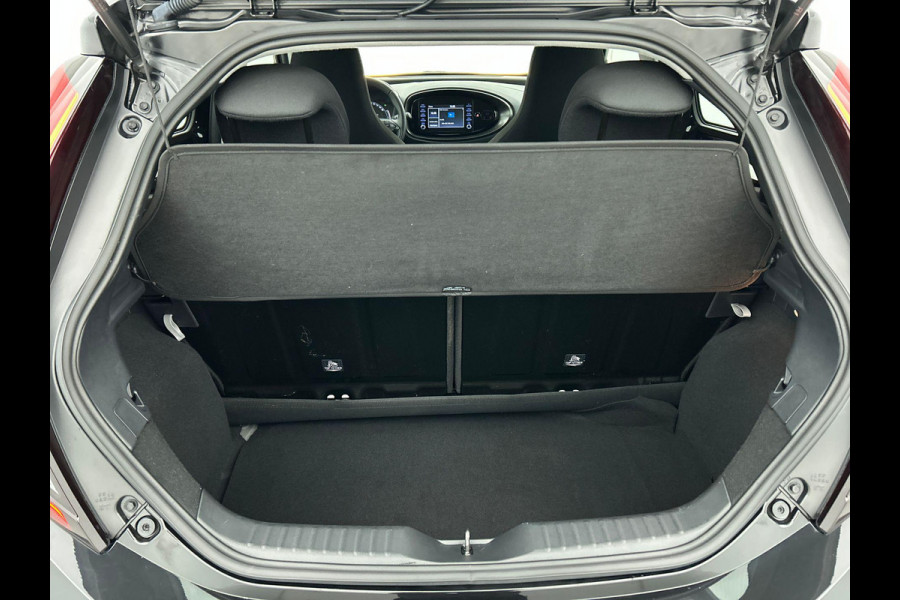 Toyota Aygo X 1.0 VVT-i MT Play Navigatie Apple Carplay/Android Auto Camera Adaptive Cruise Control Airco