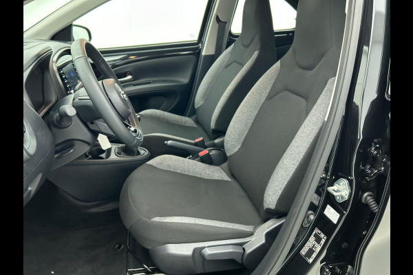 Toyota Aygo X 1.0 VVT-i MT Play Navigatie Apple Carplay/Android Auto Camera Adaptive Cruise Control Airco