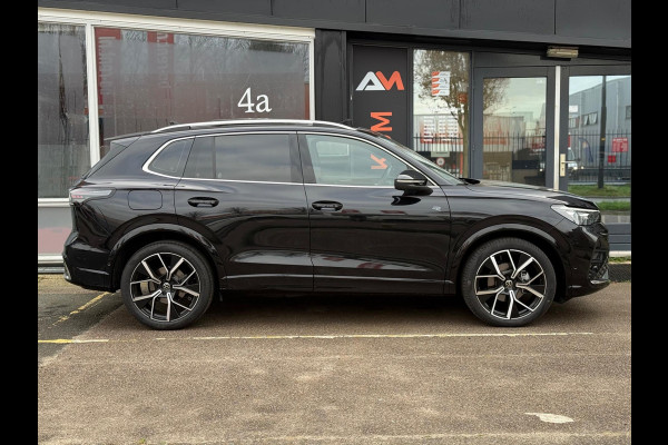 Volkswagen Tiguan 1.5 eTSI R-Line | Pano|Keyless | 360 Camera |