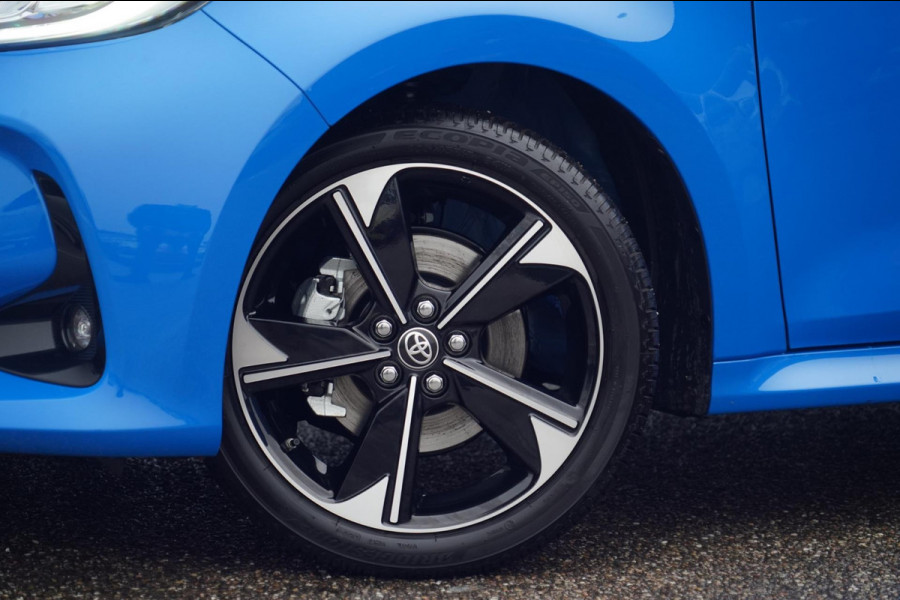 Toyota Yaris 1.5 Hybrid 130 Launch Edition / NL-Auto / 3.890 KM NAP / 1e Eigenaar / Zeer Compleet!