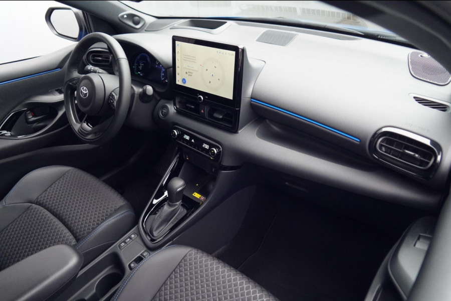 Toyota Yaris 1.5 Hybrid 130 Launch Edition / NL-Auto / 3.890 KM NAP / 1e Eigenaar / Zeer Compleet!