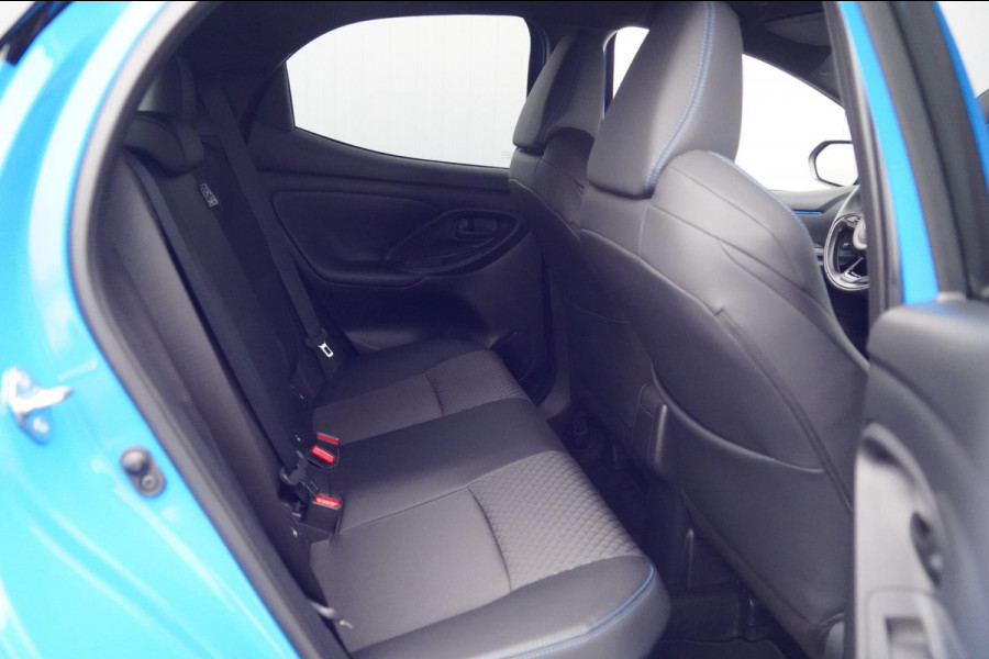 Toyota Yaris 1.5 Hybrid 130 Launch Edition / NL-Auto / 3.890 KM NAP / 1e Eigenaar / Zeer Compleet!