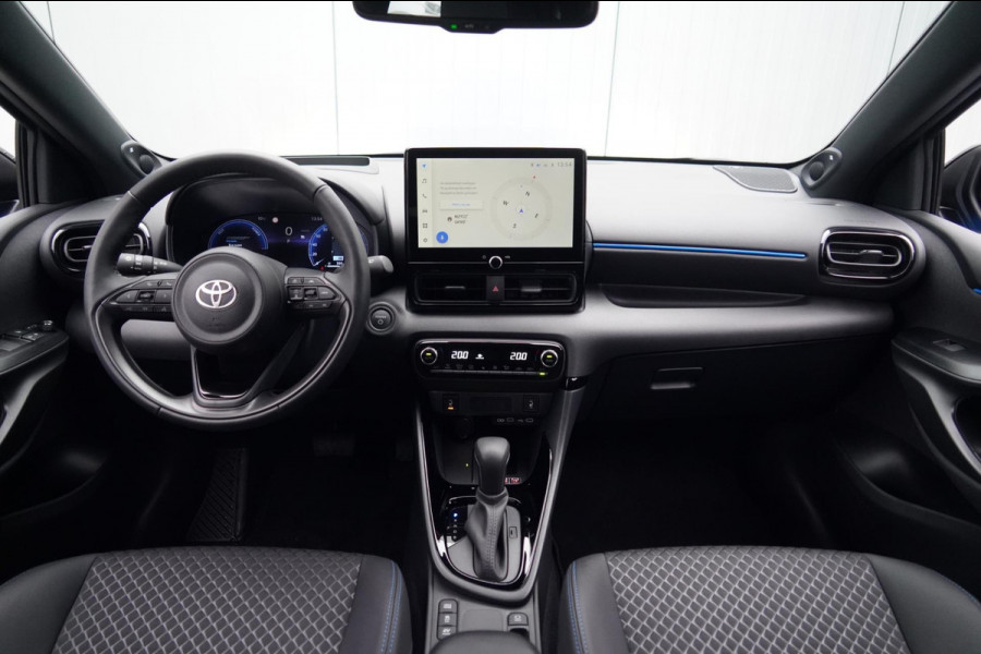 Toyota Yaris 1.5 Hybrid 130 Launch Edition / NL-Auto / 3.890 KM NAP / 1e Eigenaar / Zeer Compleet!