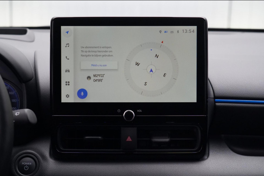 Toyota Yaris 1.5 Hybrid 130 Launch Edition / NL-Auto / 3.890 KM NAP / 1e Eigenaar / Zeer Compleet!