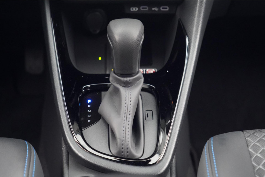 Toyota Yaris 1.5 Hybrid 130 Launch Edition / NL-Auto / 3.890 KM NAP / 1e Eigenaar / Zeer Compleet!