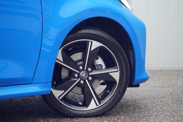 Toyota Yaris 1.5 Hybrid 130 Launch Edition / NL-Auto / 3.890 KM NAP / 1e Eigenaar / Zeer Compleet!