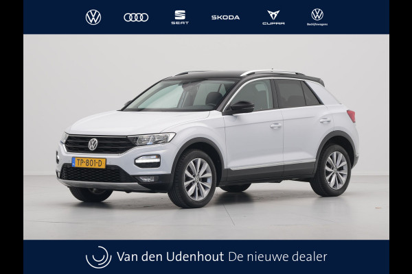 Volkswagen T-Roc 1.0 TSI 115pk Style Navigatie Trekhaak Acc Virtual cockpit Pdc 17