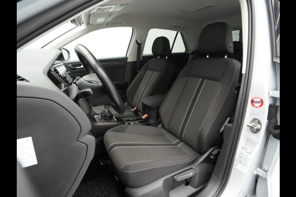 Volkswagen T-Roc 1.0 TSI 115pk Style Navigatie Trekhaak Acc Virtual cockpit Pdc 17